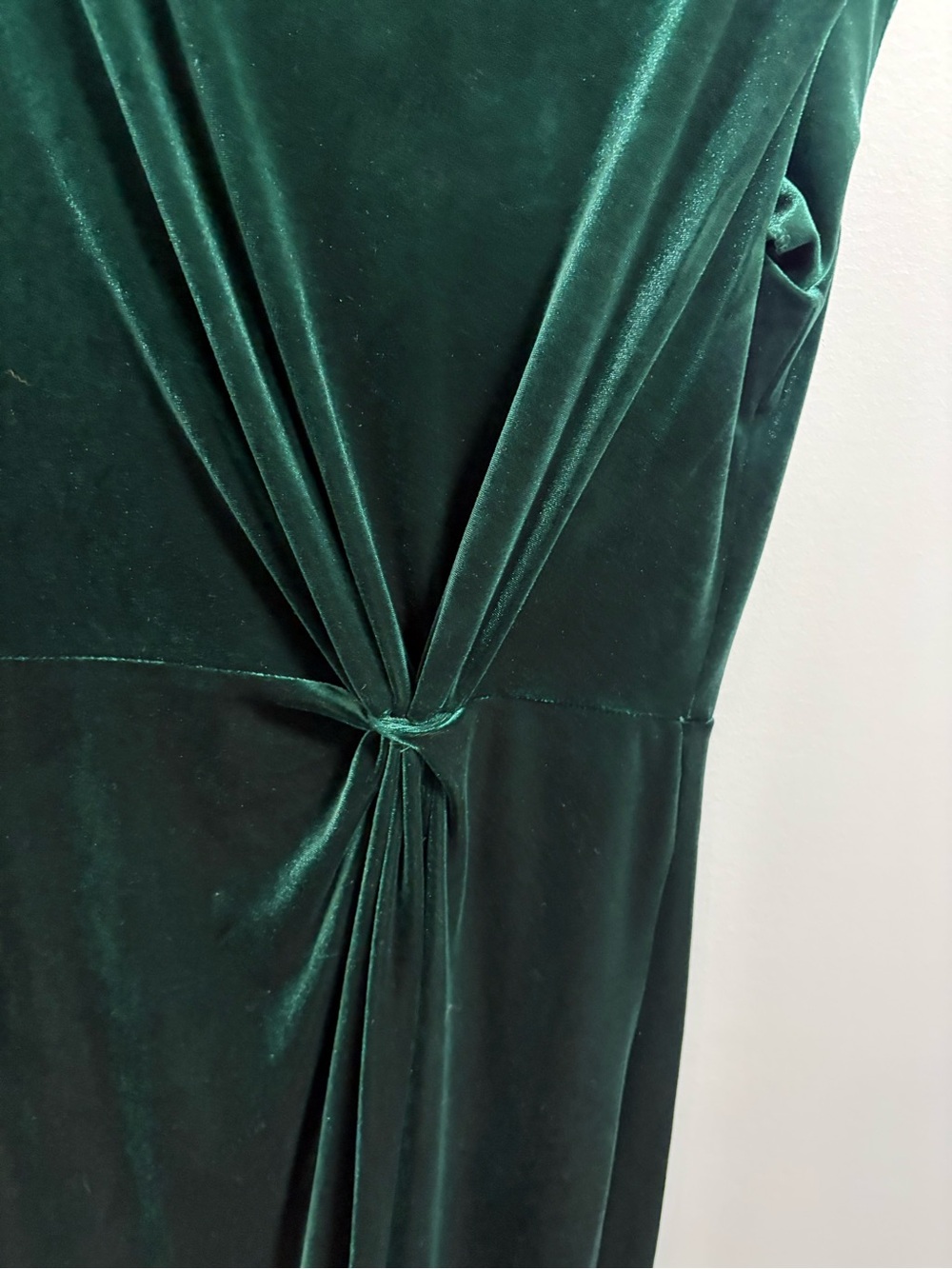Laura Dress - Picture 3 of 7